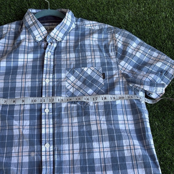 HURLEY Plaid Button Up Mens Shirt size large - Picture 3 of 8